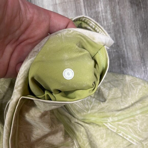 Lululemon Athletic Fast & Free HR Yoga Pants Ice Wash Hazel Green Women’s Sz 6 - Picture 10 of 10